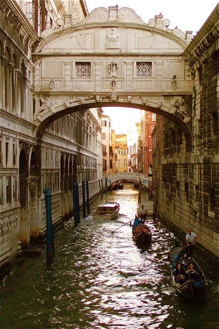 An enchanting gondola ride, Venice 