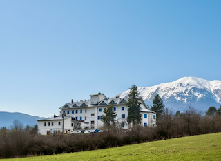 Image of Rocca di Mezzo accommodation